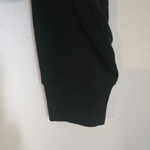 Wild Fable Black Cropped Sweatshirt - Picture 7 of 7